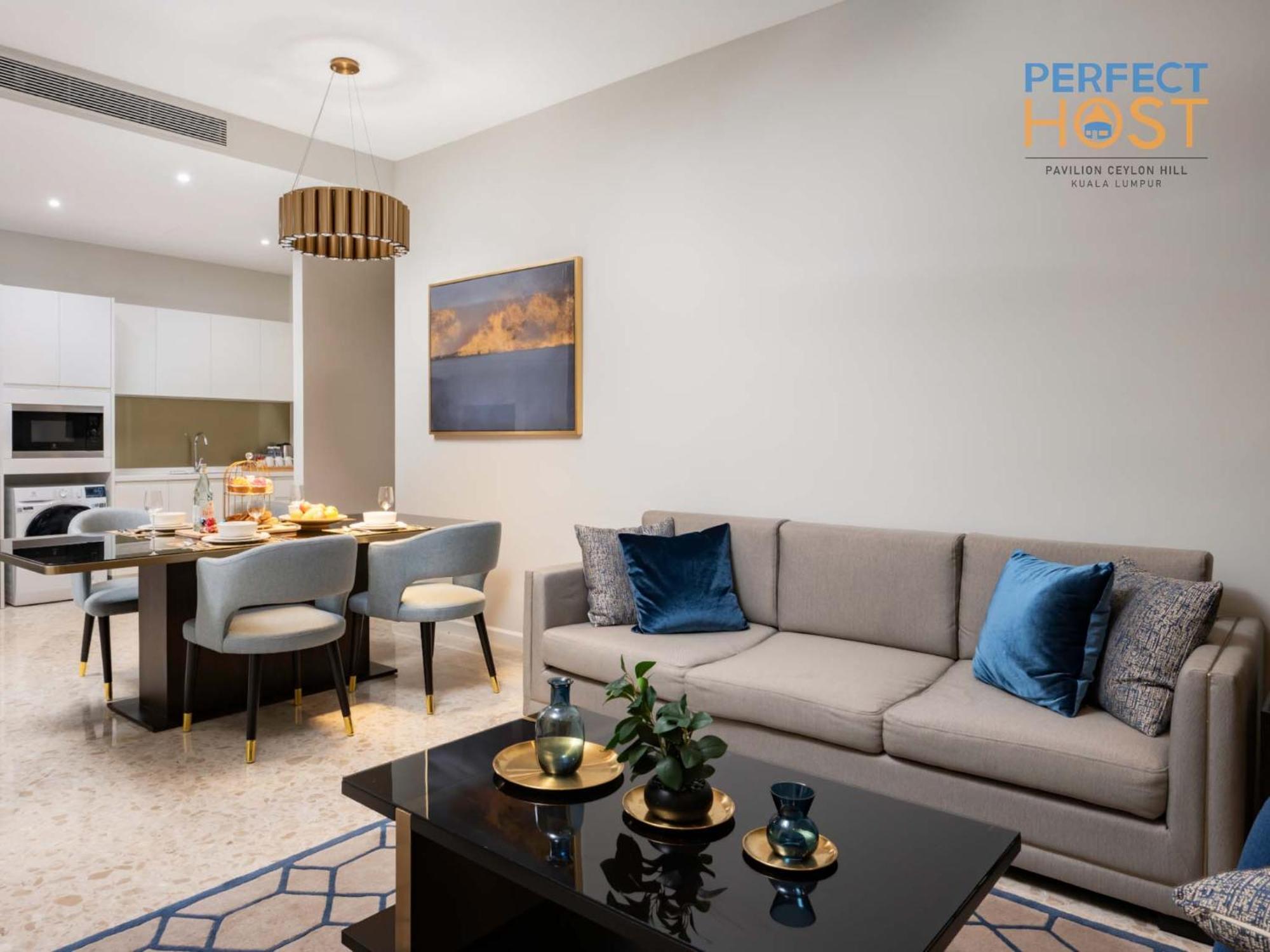 Pavilion Ceylon Hill Suites, Bukit Bintang By Perfect Host 吉隆坡 外观 照片 A living room in a house