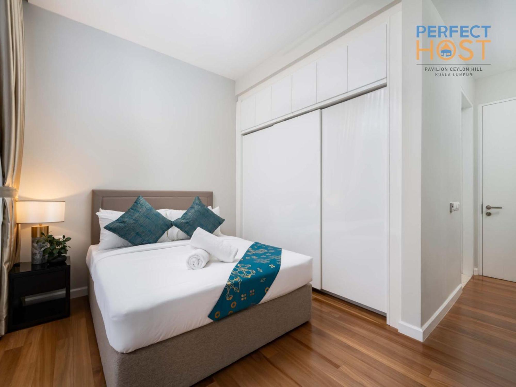 Pavilion Ceylon Hill Suites, Bukit Bintang By Perfect Host 吉隆坡 外观 照片