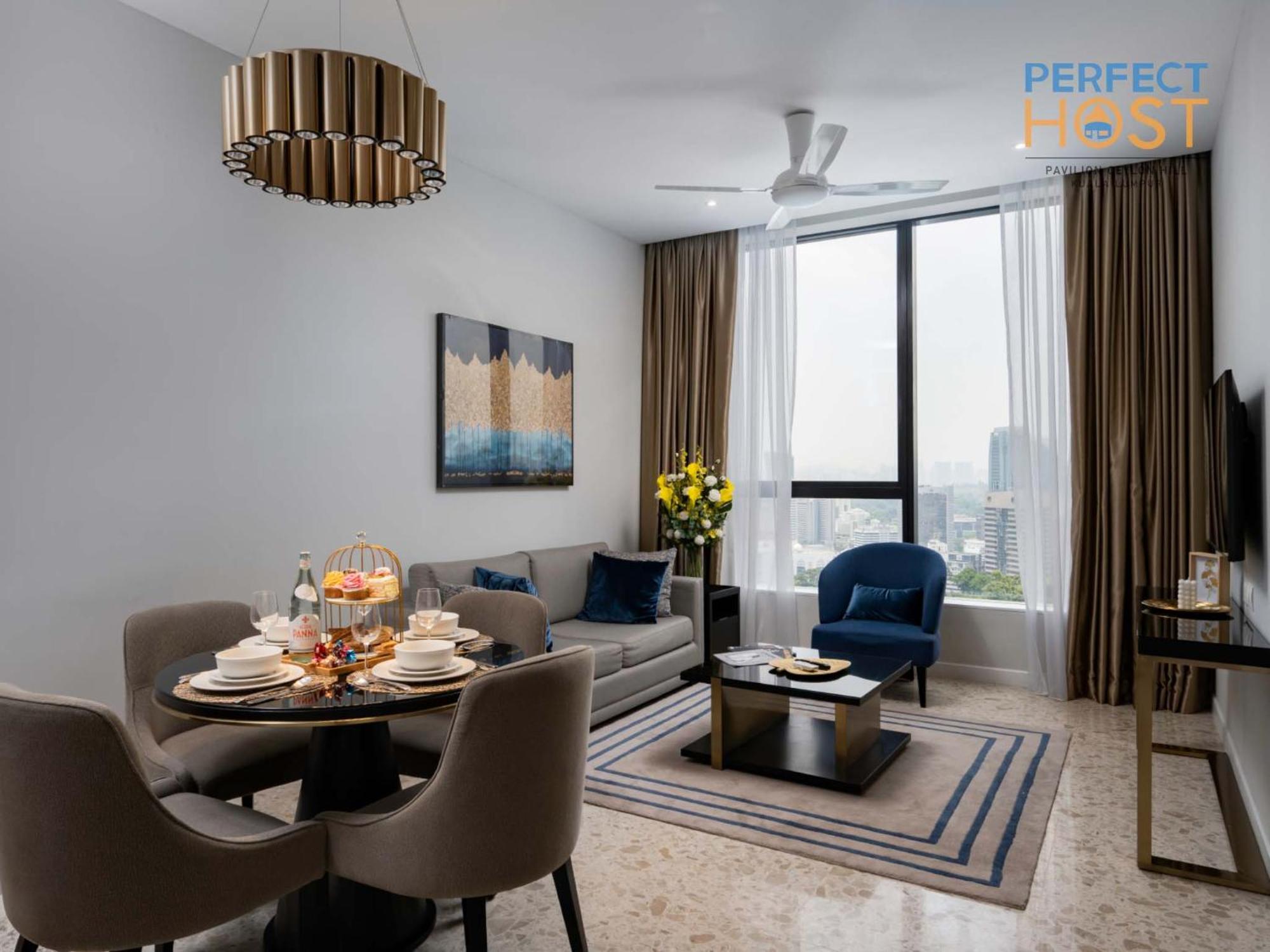 Pavilion Ceylon Hill Suites, Bukit Bintang By Perfect Host 吉隆坡 外观 照片 A living room in a serviced apartment