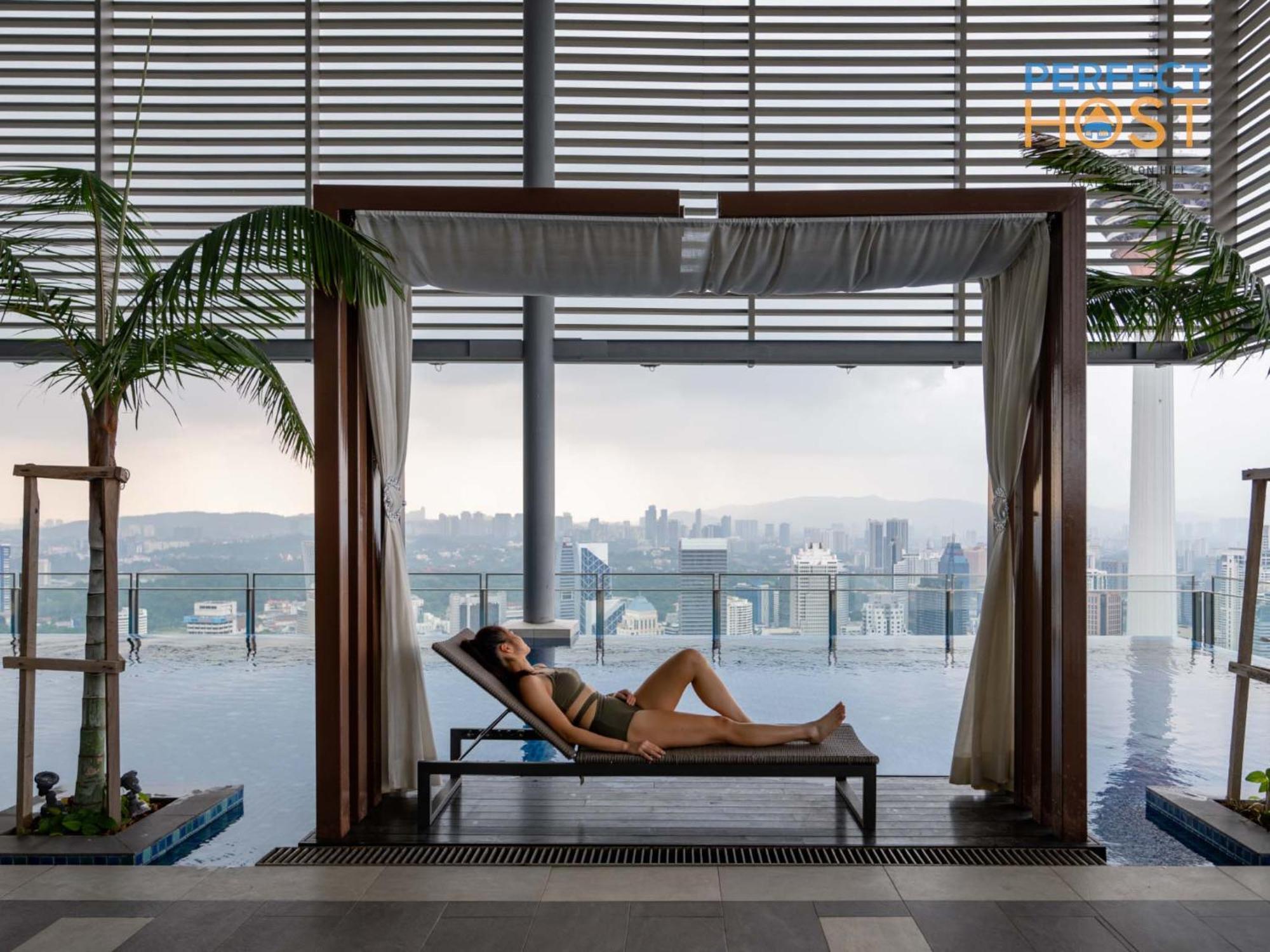 Pavilion Ceylon Hill Suites, Bukit Bintang By Perfect Host 吉隆坡 外观 照片 The Sky Pool
